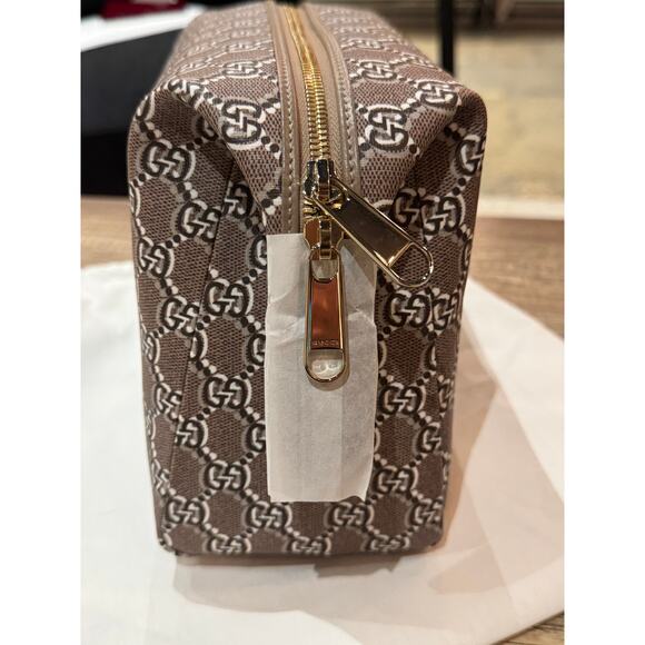 Gucci Taupe GG Canvas Pouch Bag – Brand New with Tags & Dust Bag - Picture 8 of 8